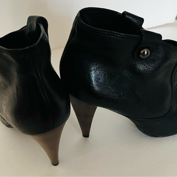 Coach Black Leather Ankle Booties- Size 10 - Picture 2 of 8
